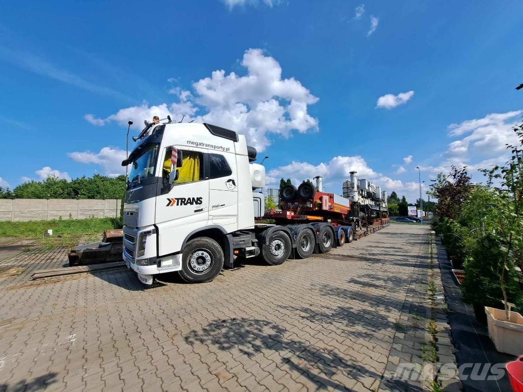 Volvo FH16 750KM 8x4 400000km tridem Dragbilar
