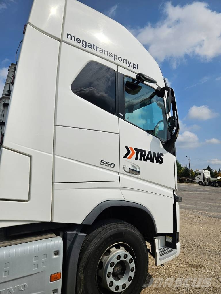 Volvo FH4 500 6x2 boogie 796000km Vlačilci