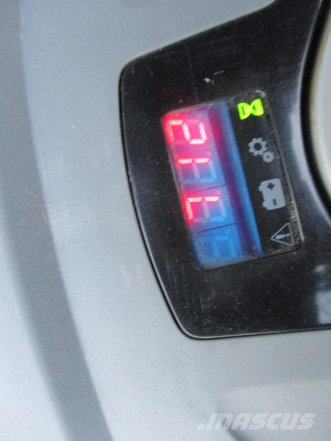 Toyota LPE250 Lavansiirtotrukit ajotasolla