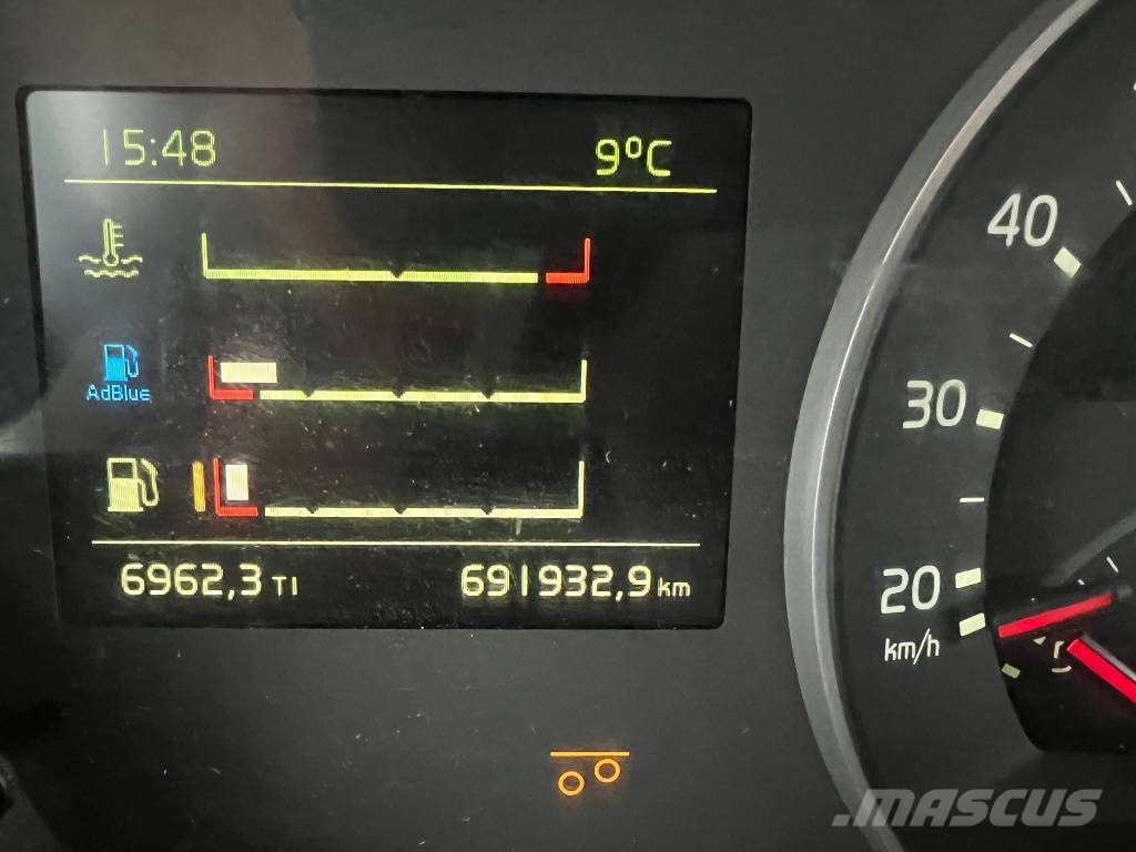 Volvo FH540 8X4*4 EURO 6+PTO ,wb:4300mm!! Camiones con chasís y cabina