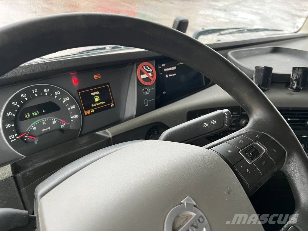 Volvo FH540 8X4*4 EURO 6+PTO ,wb:4300mm!! Camiones con chasís y cabina