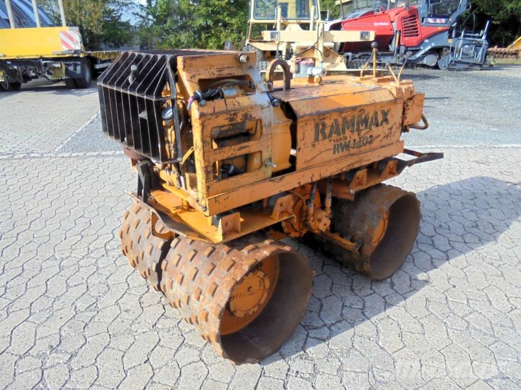 Rammax RW 1402 Kompaktorji tal