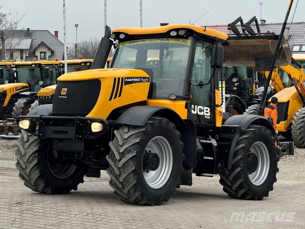 JCB Fastrac 3230 xtra Traktorid
