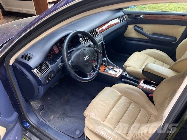 Audi A6 Quattro 2.8 汽車