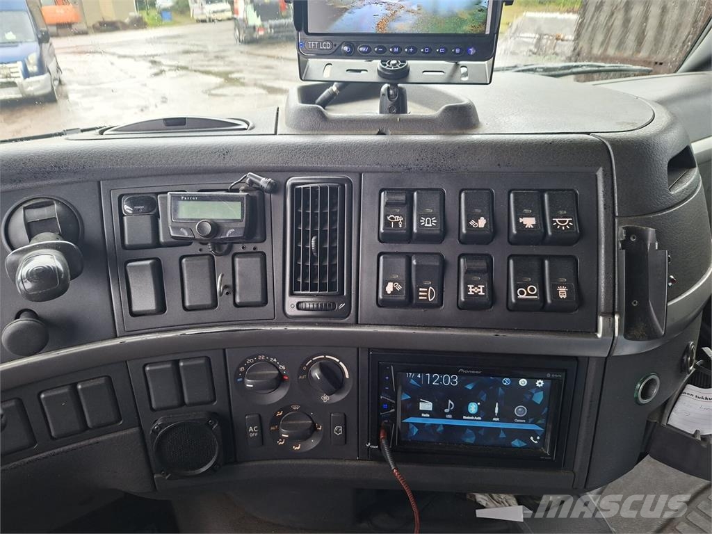 Volvo FH12 Camiones polibrazo