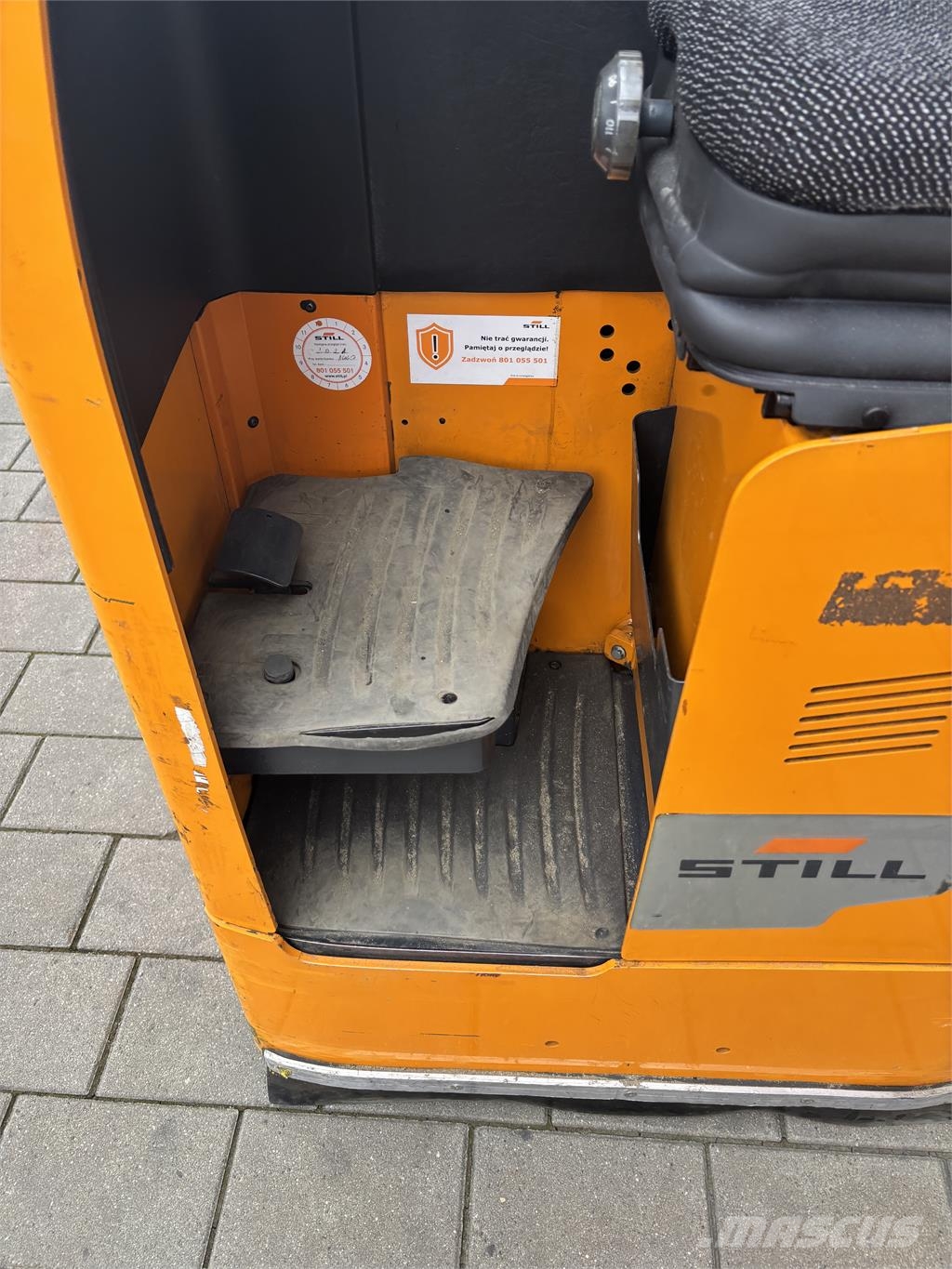 Still FXV14 Ajettavat pinoamisvaunut