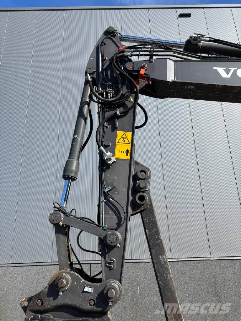 Volvo EW 160 E ELEVATING CAB Waste / industry handlers