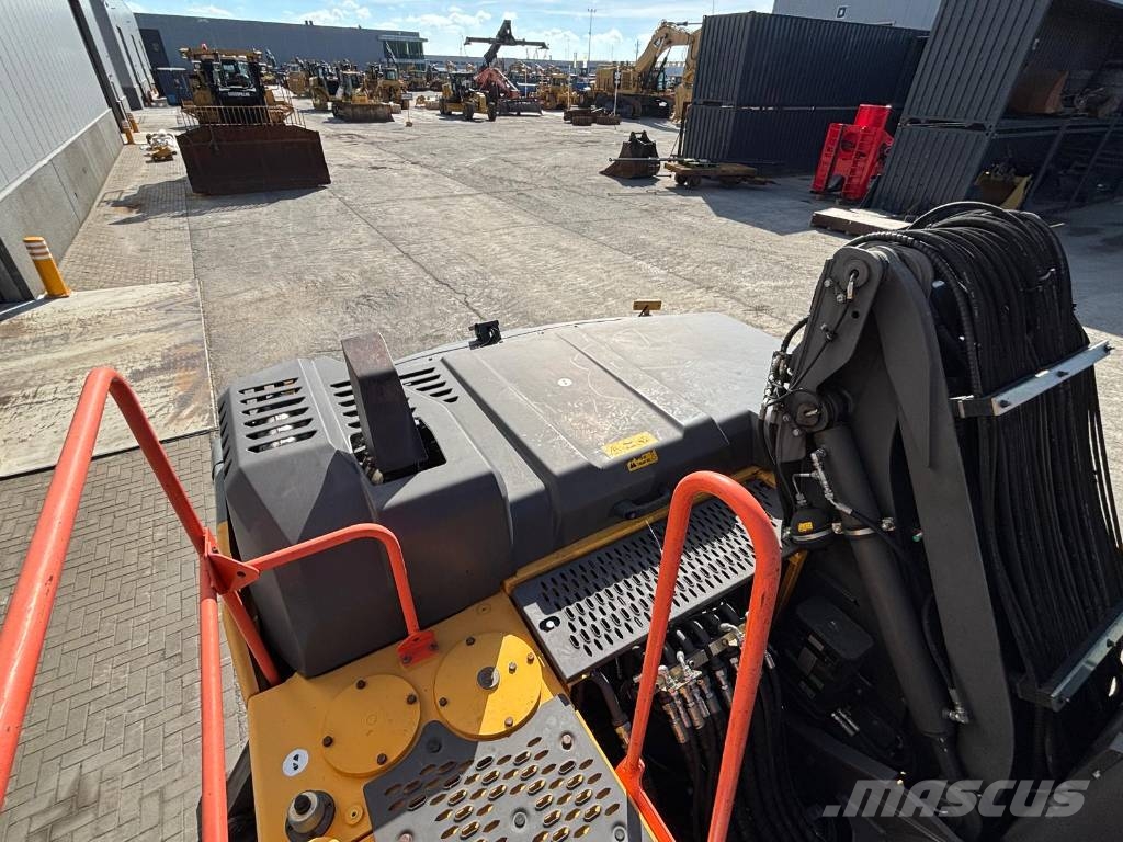 Volvo EW 160 E ELEVATING CAB Waste / industry handlers
