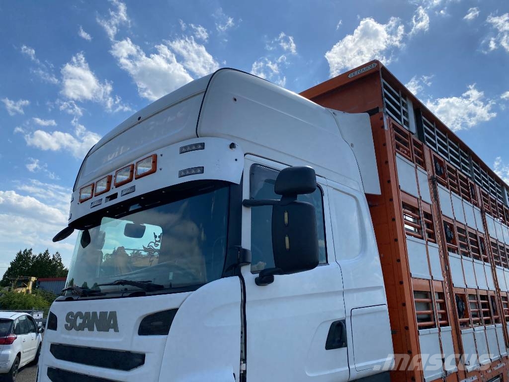 Scania R480LB 6x2MNA / PEZZAIOLI endommagé Tiertransporter