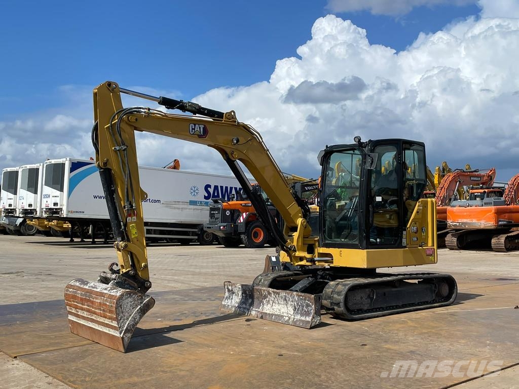 CAT 306 CR حفارات زحافة