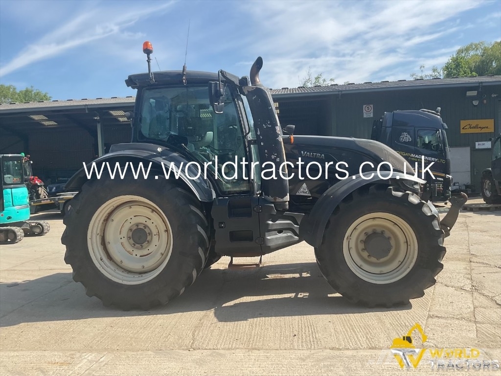 Valtra T 234 트랙터