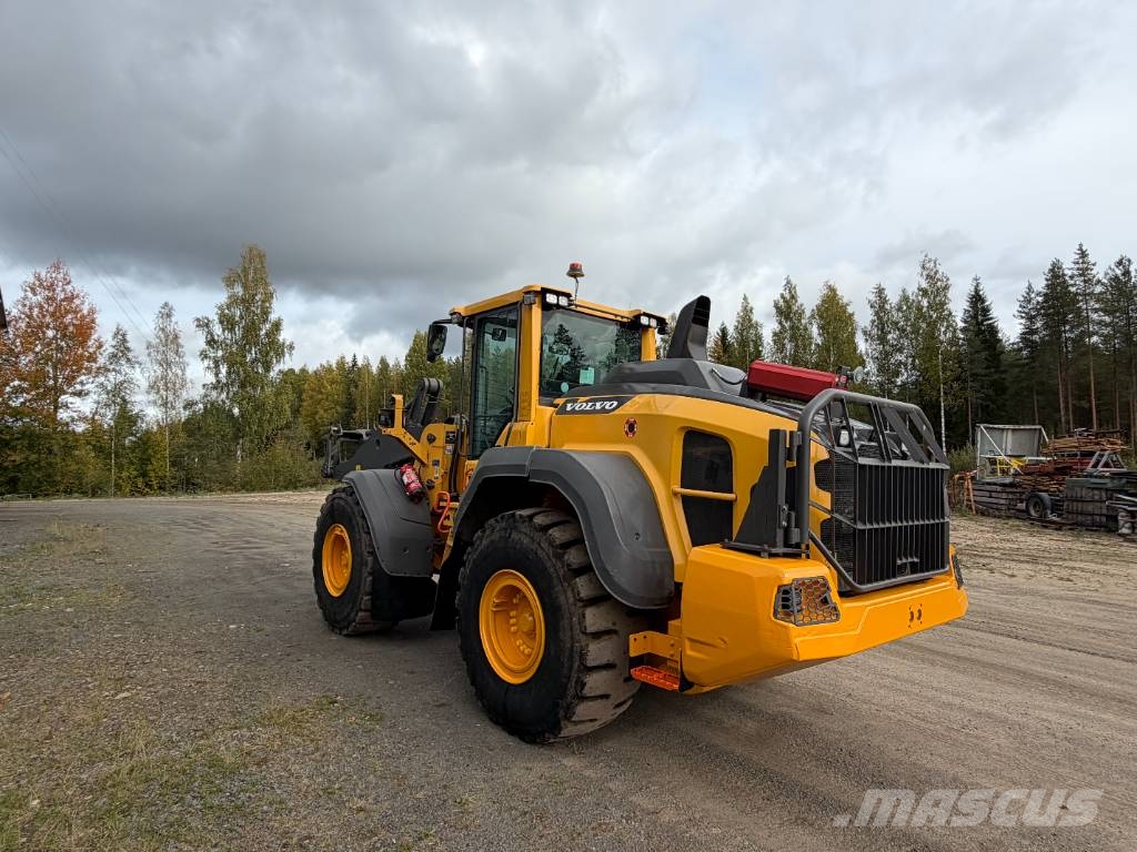 Volvo L 120 H لوادر بعجل