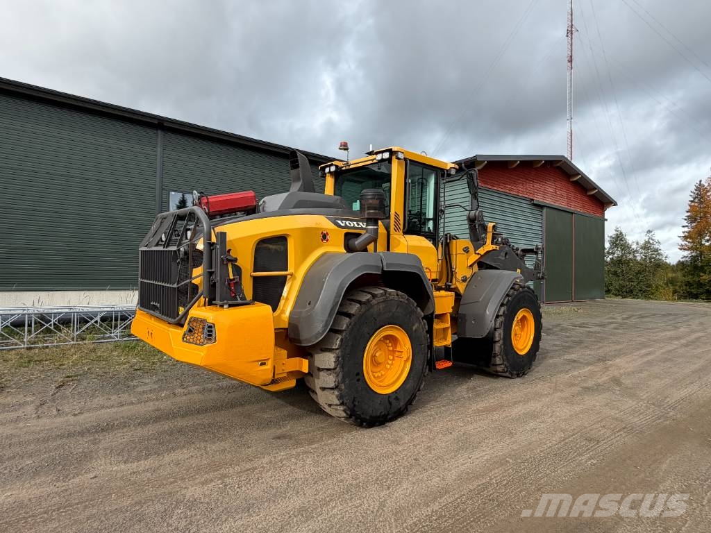 Volvo L 120 H لوادر بعجل
