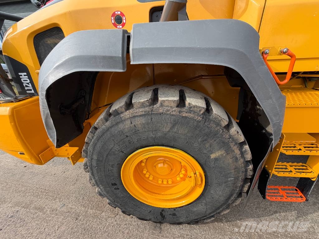 Volvo L 120 H لوادر بعجل