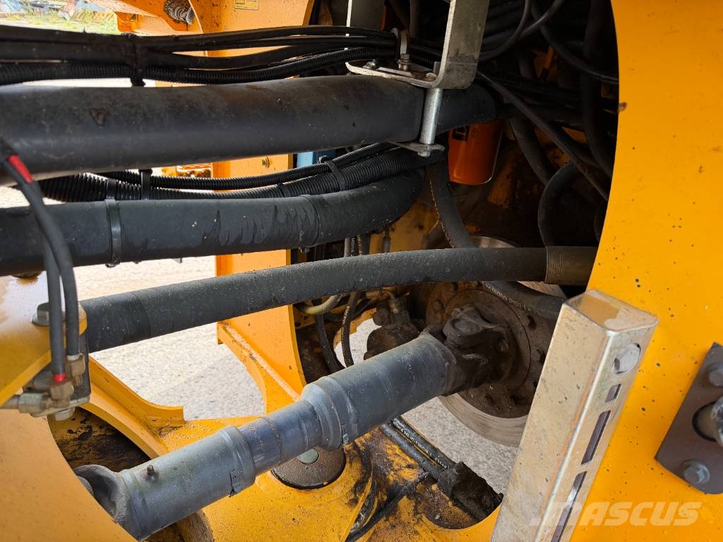 Volvo L 120 H لوادر بعجل