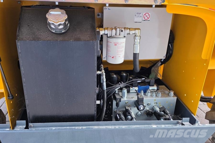 Haulotte COMPACT 12DX Valid Inspection, *Guarantee! Diesel, Saxlifte