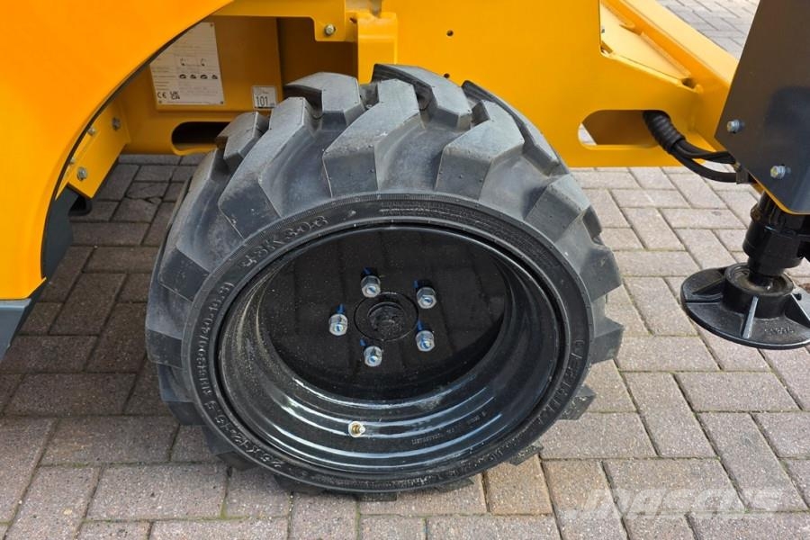 Haulotte COMPACT 12DX Valid Inspection, *Guarantee! Diesel, Saxlifte