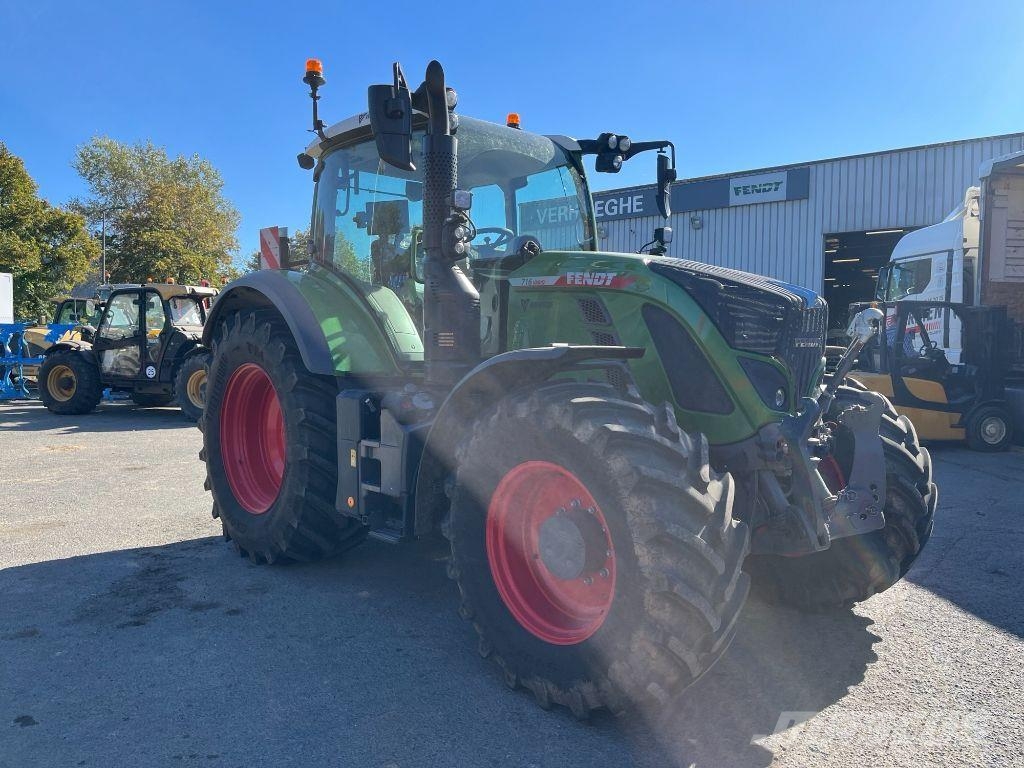 Fendt 716 VARIO POWER + Traktory