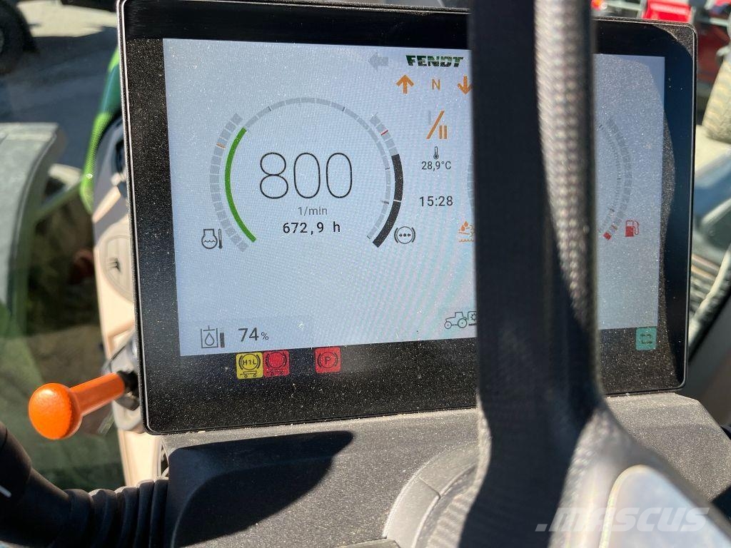 Fendt 716 VARIO POWER + Tractoren