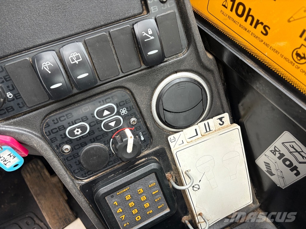 JCB 540-140 Teleszkópos rakodók