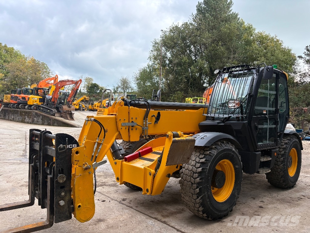 JCB 540-140 Teleszkópos rakodók