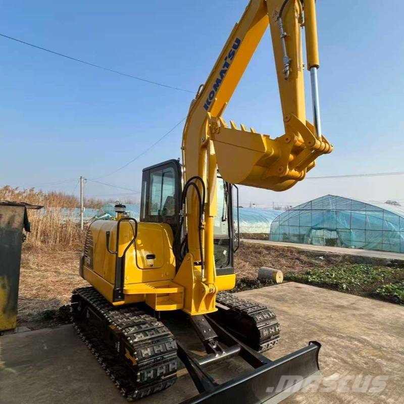 Komatsu PC 56 소형 굴삭기 7톤 미만
