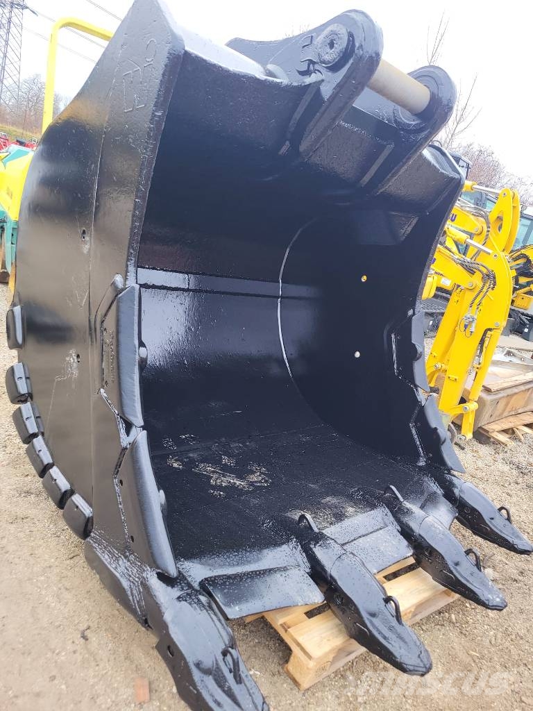 Winkelbauer Komatsu PC700 Pásová rýpadla