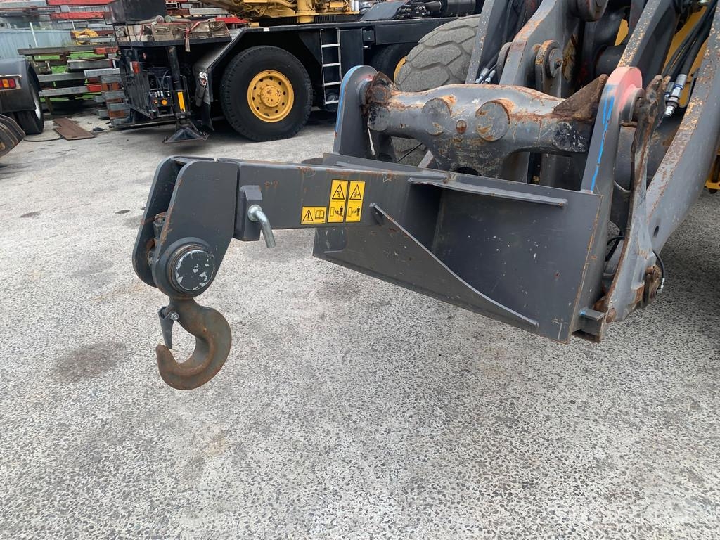 Volvo 2878018 Other components
