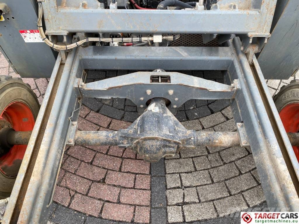 SkyJack SJ9250 RT Diesel Scissor Work Lift 1720cm Scissor lifts