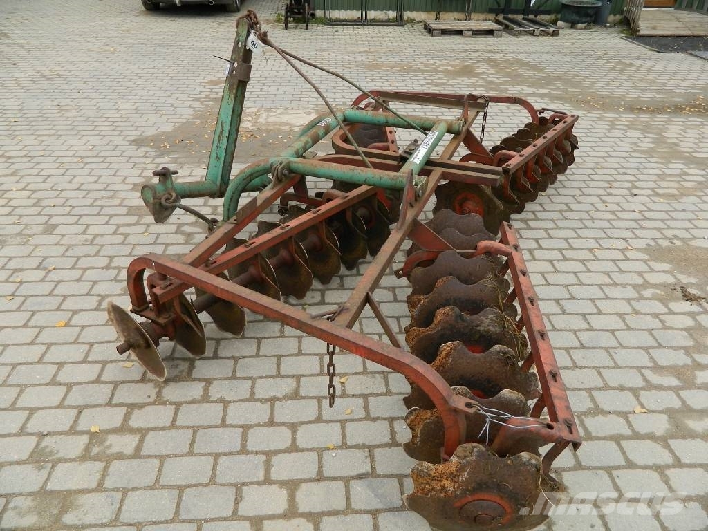 Kverneland 300 Tanjirače