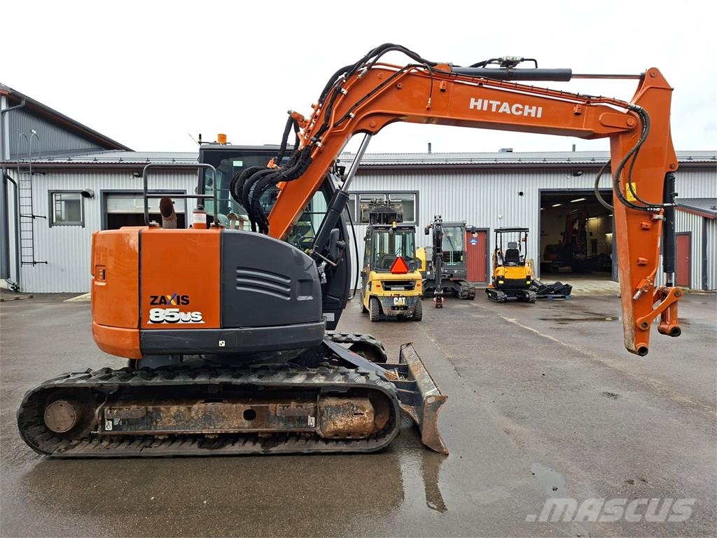 Hitachi ZX85US-6 Escavadeiras Midi 7t - 12t