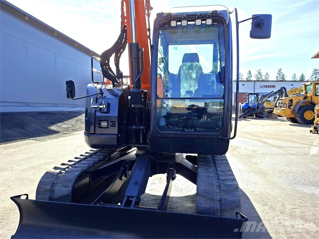 Hitachi ZX85US-6 -UUSI PYÖRITTÄJÄ- Midikaivukoneet 7t - 12t
