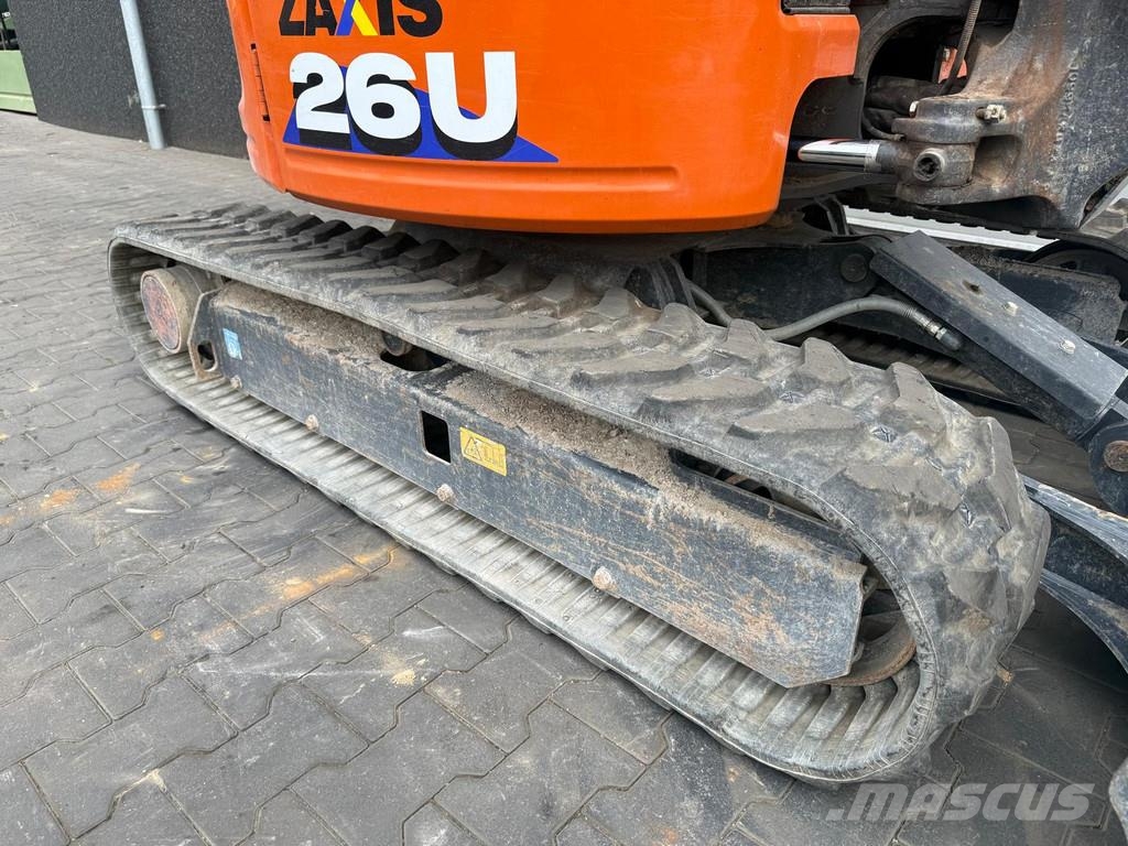 Hitachi ZX26U-6 小型挖土機/掘鑿機<7t(小型挖掘機)