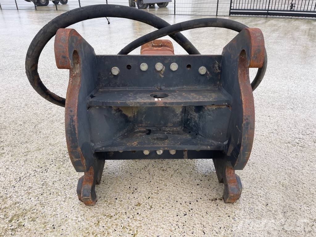 CAT H 140 CW45 Sloophamer / Breaker Hamers en brekers