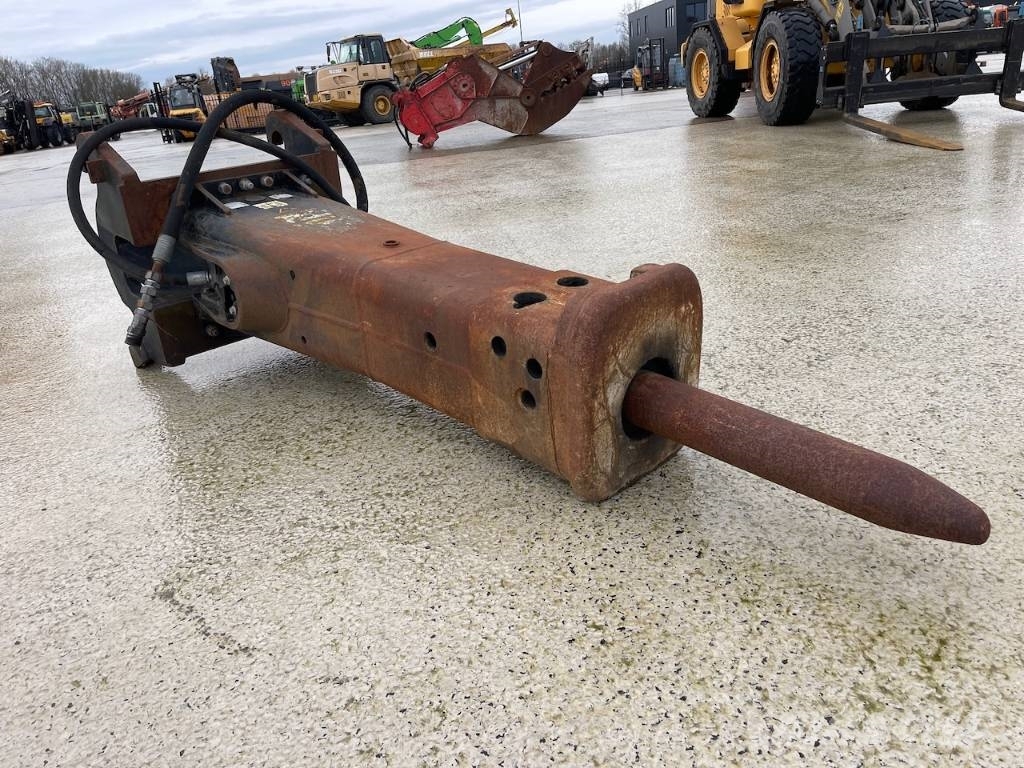 CAT H 140 CW45 Sloophamer / Breaker Hamers en brekers
