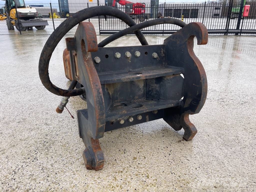 CAT H 140 CW45 Sloophamer / Breaker Hamers en brekers