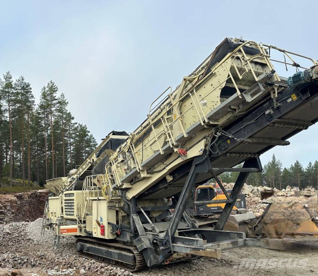 Metso LT 330 D Iseliikuvad purustid