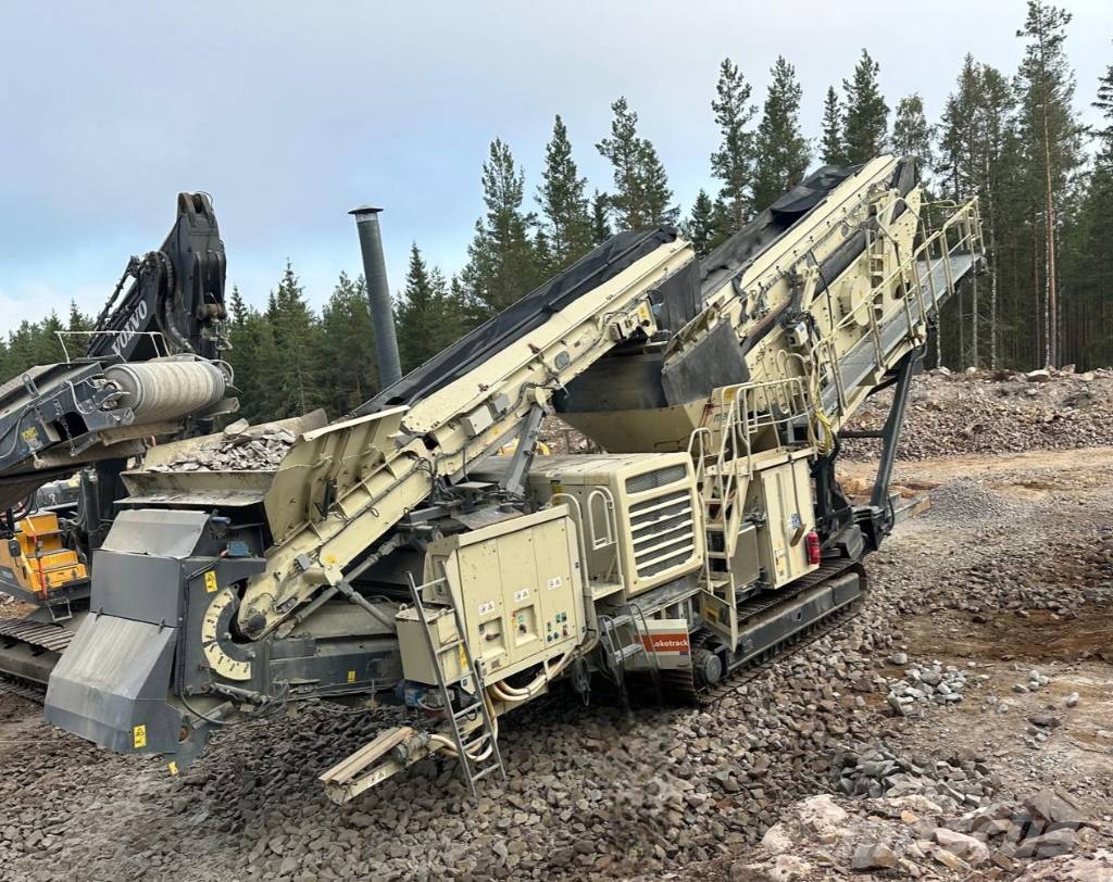 Metso LT 330 D Iseliikuvad purustid