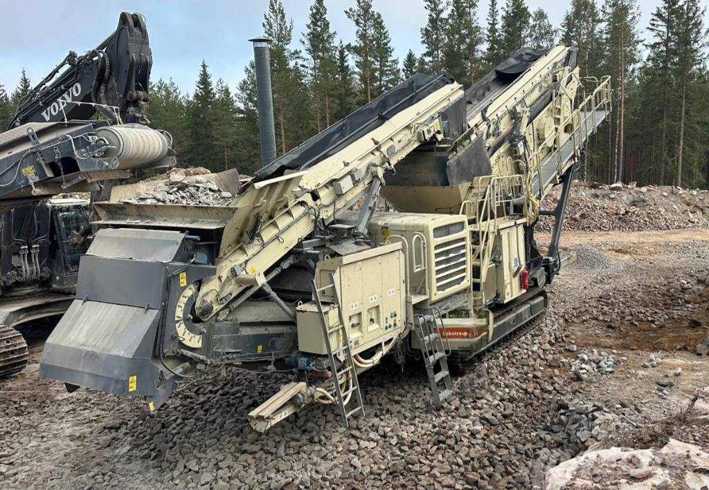 Metso LT 330 D Iseliikuvad purustid