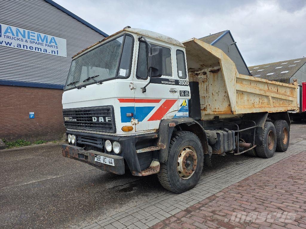 DAF 2500 Turbo Intercooling Camiones bañeras basculantes o volquetes