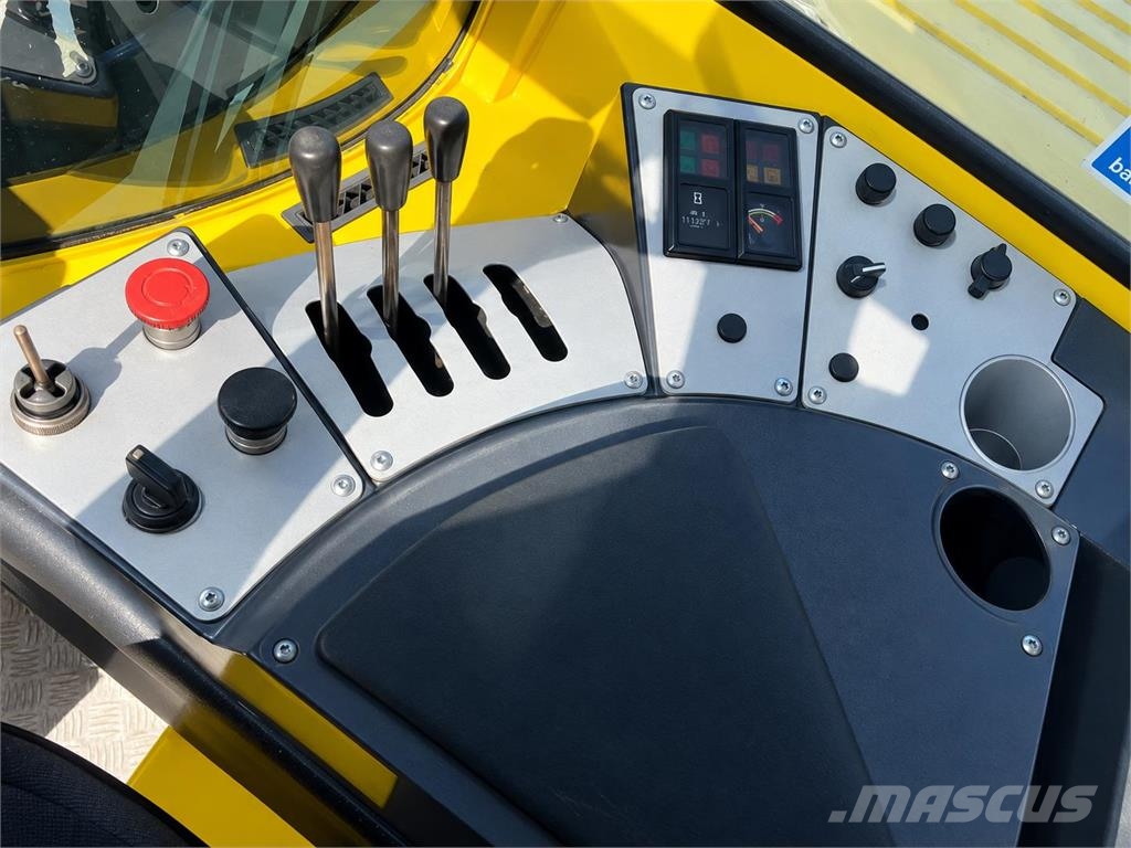 Combilift C5000XL 4 cestní vysokozdvižné vozíky