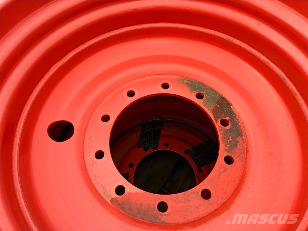 Mitas 2x 540/65R30 & 2x 650/65R42 Ostale poljoprivredne mašine