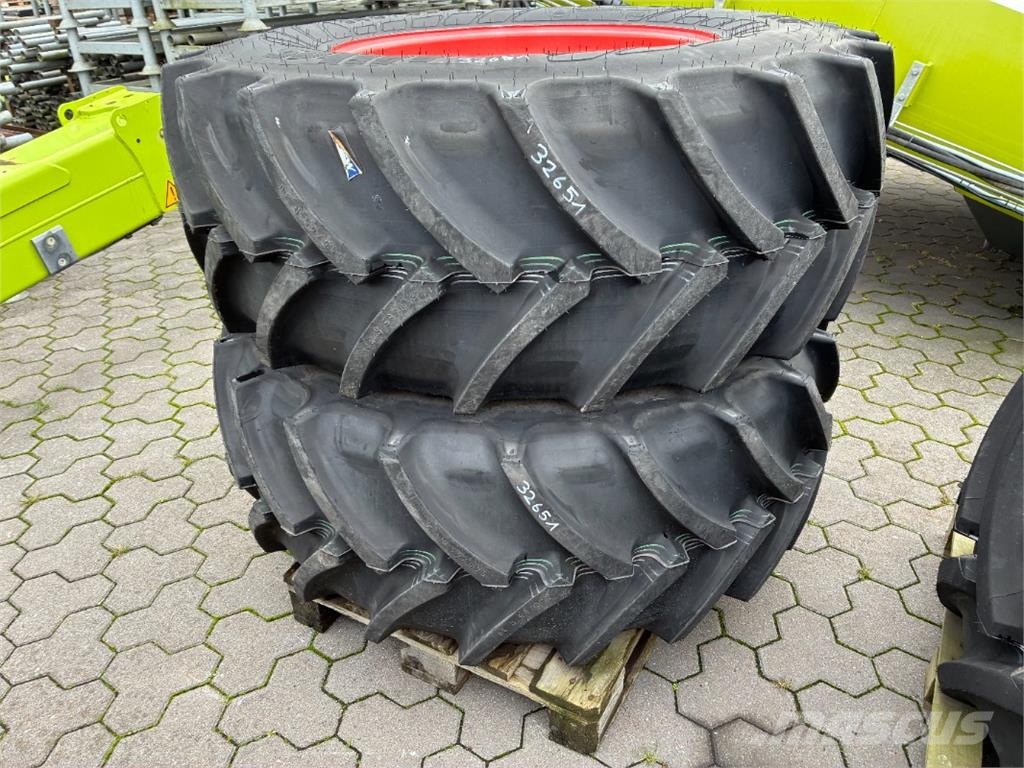 Mitas 2x 540/65R30 & 2x 650/65R42 Ostale poljoprivredne mašine