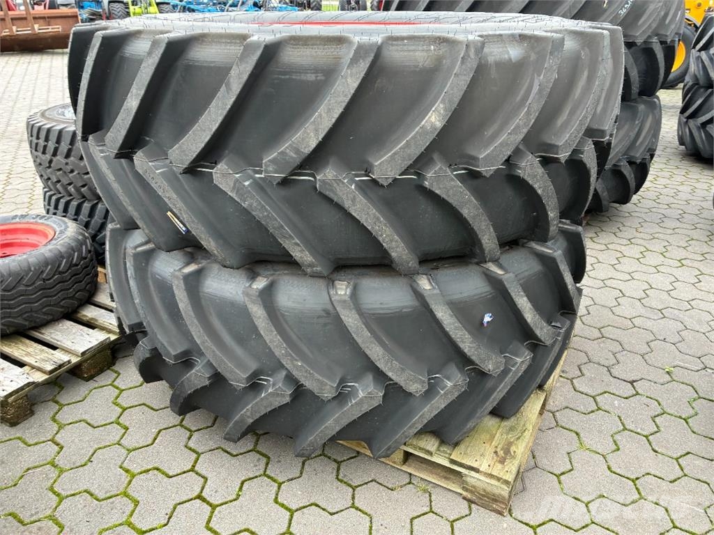 Mitas 2x 540/65R30 & 2x 650/65R42 Ostale poljoprivredne mašine