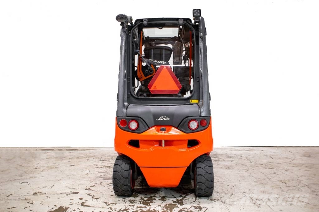 Linde E 25, containergående 2,5-tons elmotviktstruck Elektrikli forkliftler