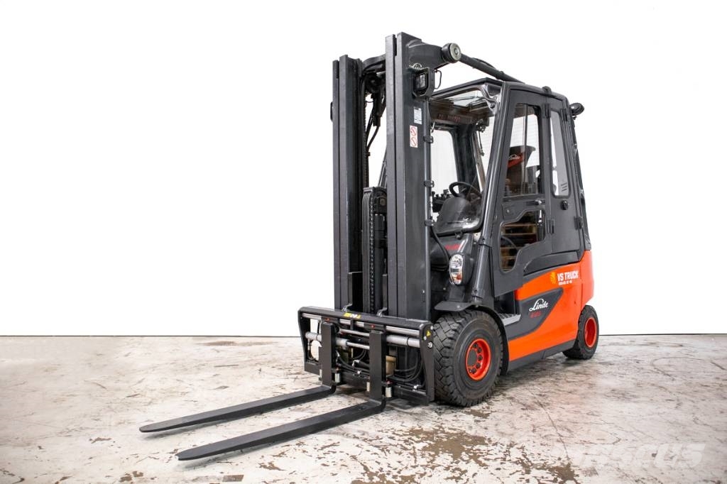 Linde E 25, containergående 2,5-tons elmotviktstruck Elektrikli forkliftler