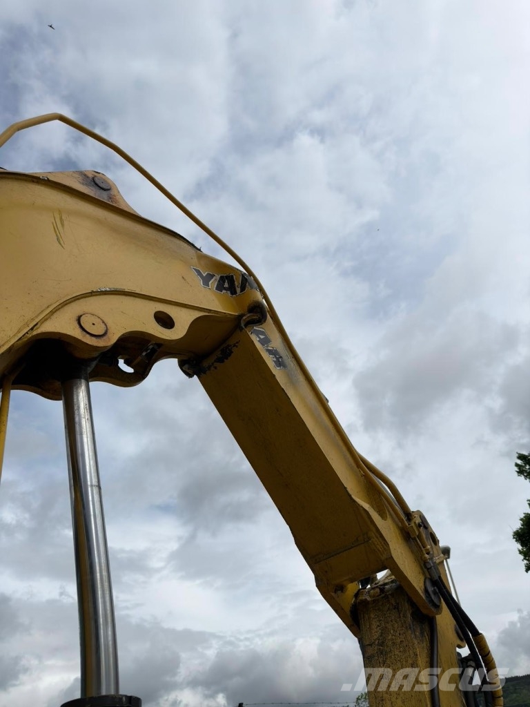 Yanmar Vio 80-1 *ACCIDENTE*DAMAGED*UNFALL* حفارات وسط 7 طن - 12 طن