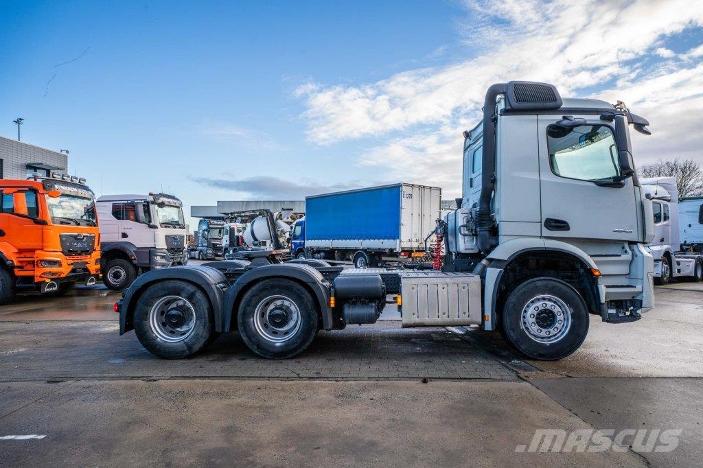 Mercedes-Benz AROCS 2643 LS Trekkers