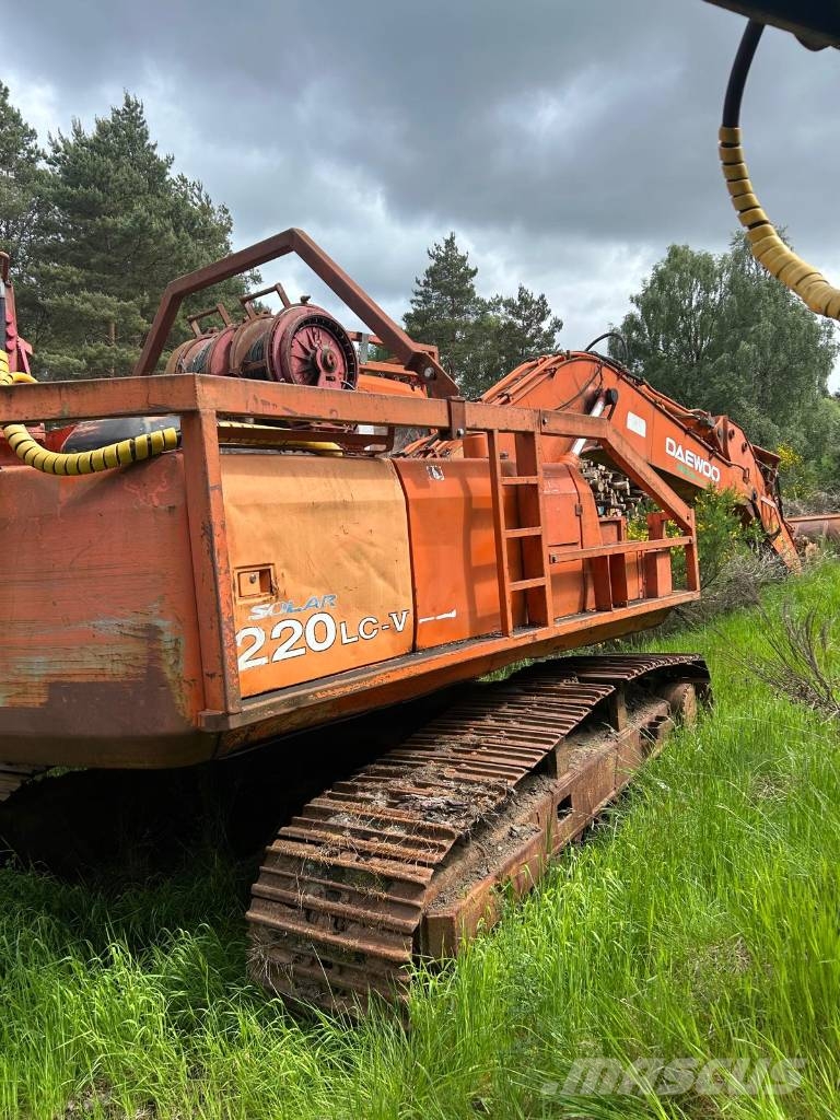Daewoo 220 Hydraulic Skyline Winch حصادات