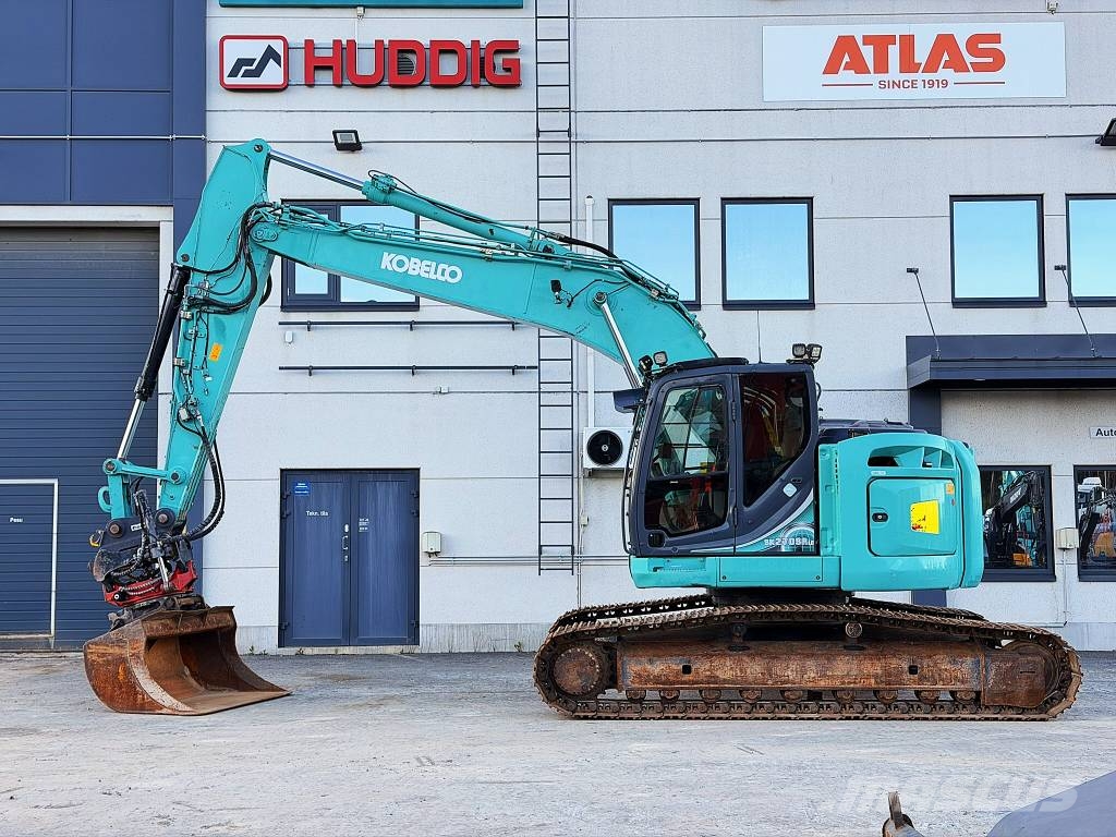 Kobelco SK270SRLC-5 Raupenbagger